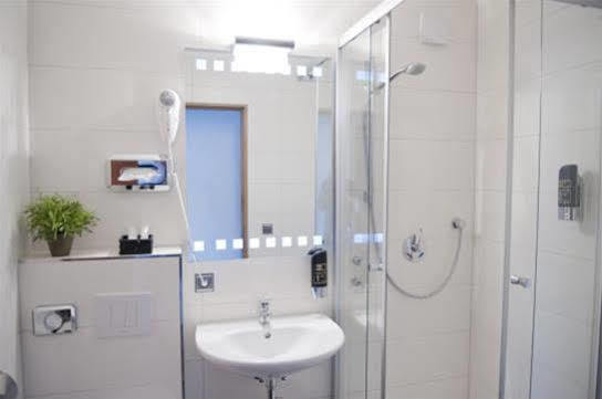 Waldhotel Sindelfingen Am Eichholz Экстерьер фото